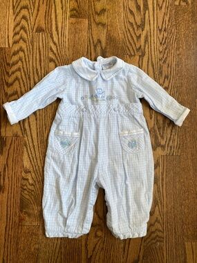 Vintage Friedknit Creations collared one piece outfit, size 6M. Excellent cond.